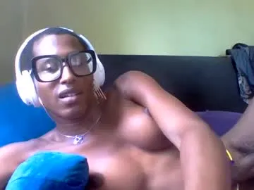 sukubb-overlord – webcam model profile photo Image 5