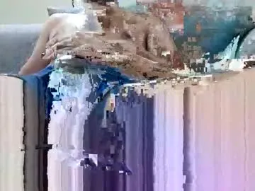 moonn_fox – webcam model profile photo Image 8