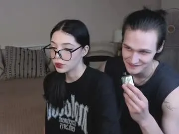 ionatotzke – webcam model profile photo Image 12