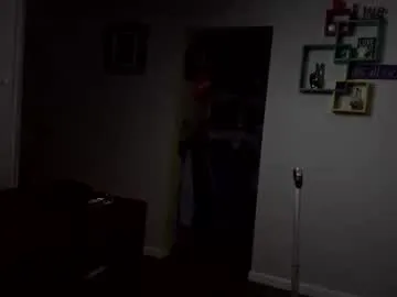 green_couch – webcam model profile photo