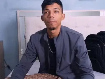 alana15 – webcam model profile photo Image 16