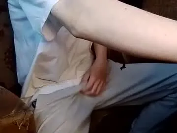 TOP_ping – webcam model profile photo Image 4