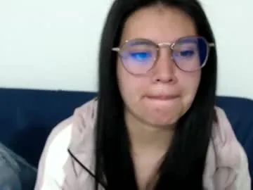 lynn9000 – webcam model profile photo Image 13