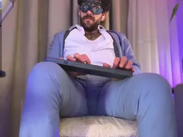 CoupleOnFire – webcam model profile photo Image 5