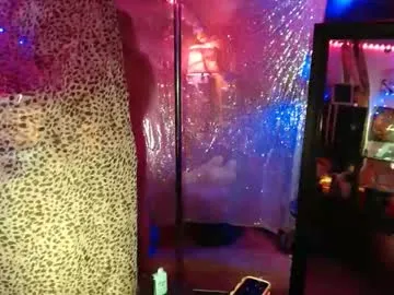 ava_delightt – webcam model profile photo Image 3