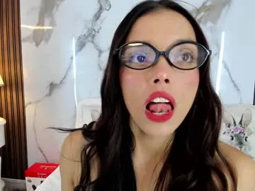 hannahill69 – webcam model profile photo