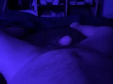 eren_jaeger2000 – webcam model profile photo Image 10