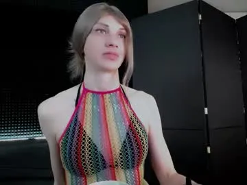 latinaflower_ts – webcam model profile photo Image 4