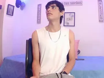 octavarium211 – webcam model profile photo Image 4