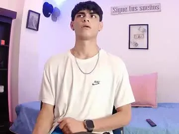 octavarium211 – webcam model profile photo Image 8