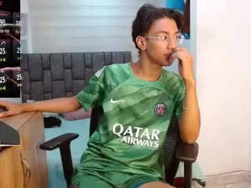 jonathanfranz123 – webcam model profile photo Image 9