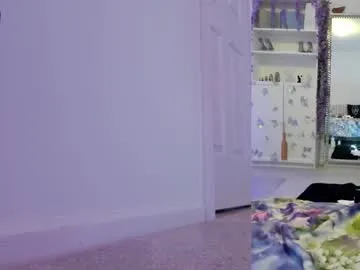 ava_delightt – webcam model profile photo Image 4