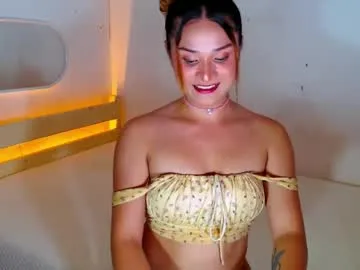 BelleLouiseVp – webcam model profile photo Image 3