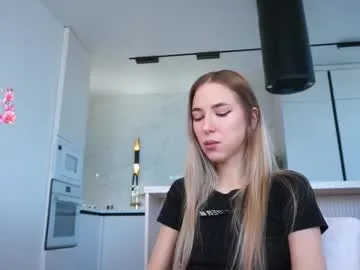 -BalanCe- – webcam model profile photo Image 13