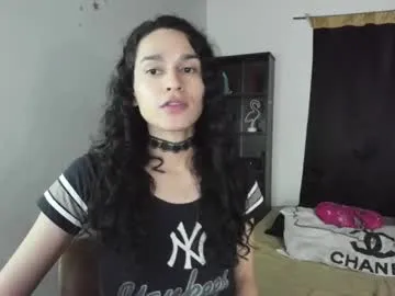 DoriDeluxe66 – webcam model profile photo Image 2