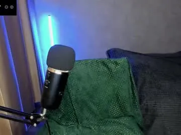 Ritusri_Dotta – webcam model profile photo Image 9