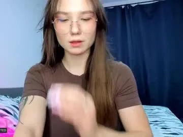 Lola_Hale – webcam model profile photo Image 17