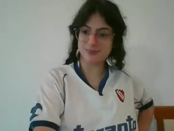 heyamyjones – webcam model profile photo