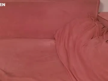 shy_suchka – webcam model profile photo Image 13