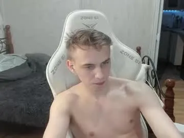 IORio2 – webcam model profile photo Image 7