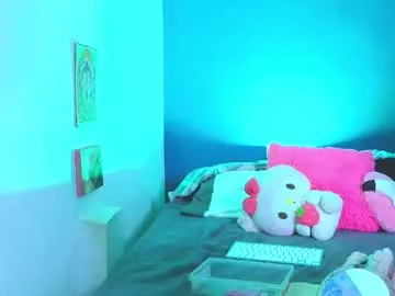 loya_best – webcam model profile photo Image 10