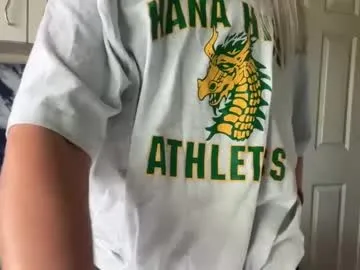 molochnaya000 – webcam model profile photo Image 19