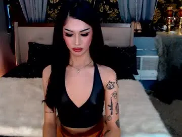 Playful_Adriana – webcam model profile photo Image 2