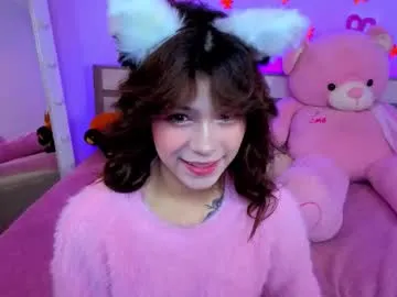 Youlalia – webcam model profile photo Image 18