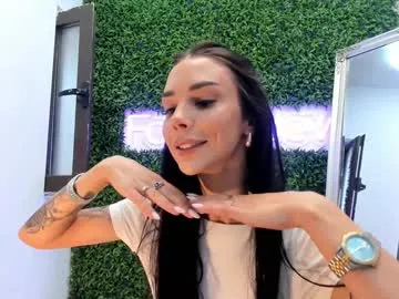 rhosyn_reyes – webcam model profile photo Image 3