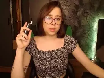 hotmariella's Thumb Image