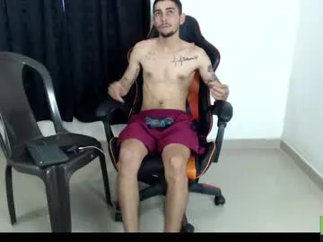 AlexAndPole – webcam model profile photo Image 15