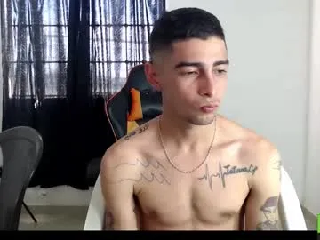 AlexAndPole – webcam model profile photo Image 8