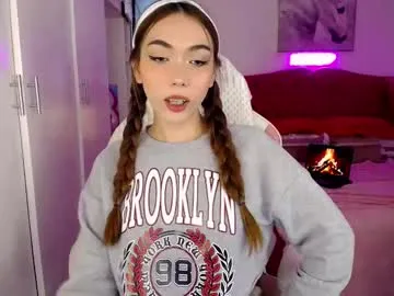 elyseeve333 – webcam model profile photo Image 10