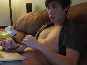 YoungSquad – webcam model profile photo Image 19