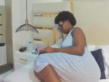 MAIMAI-club – webcam model profile photo Image 5