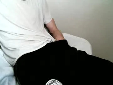 nick_howlenxx – webcam model profile photo Image 9