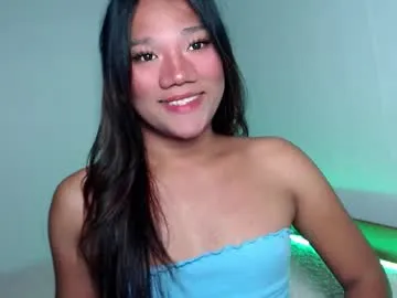 naty_lux19 – webcam model profile photo Image 5