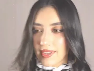 shy_hot_cat – webcam model profile photo Image 6