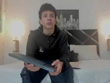 sunsets – webcam model profile photo Image 13