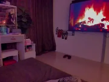 sigmasian – webcam model profile photo Image 10