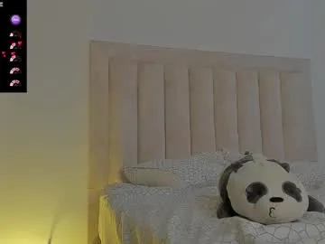 archimedes_ – webcam model profile photo Image 18