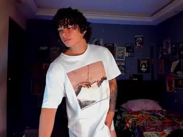 alex_islive – webcam model profile photo Image 15