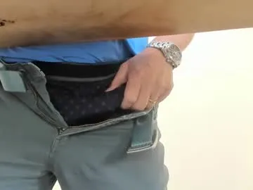 faplex – webcam model profile photo Image 2