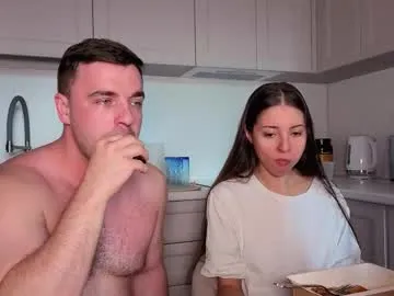 _Abril-Office1 – webcam model profile photo Image 12