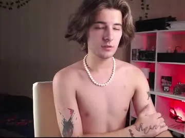 miluegin – webcam model profile photo Image 13