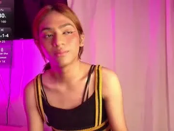 wolfan_sky – webcam model profile photo Image 17