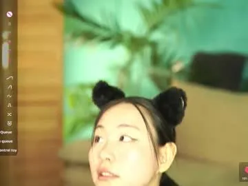 Mikki88K – webcam model profile photo Image 6