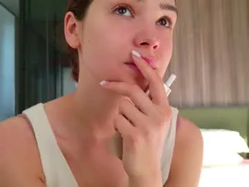 mellsawertyq – webcam model profile photo Image 11