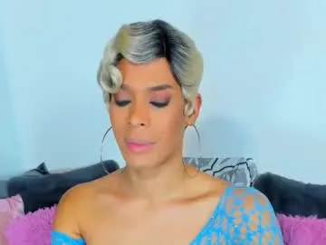 oops_my_english – webcam model profile photo Image 7