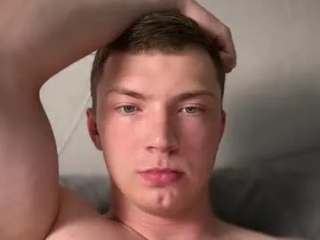 IORio2 – webcam model profile photo Image 19